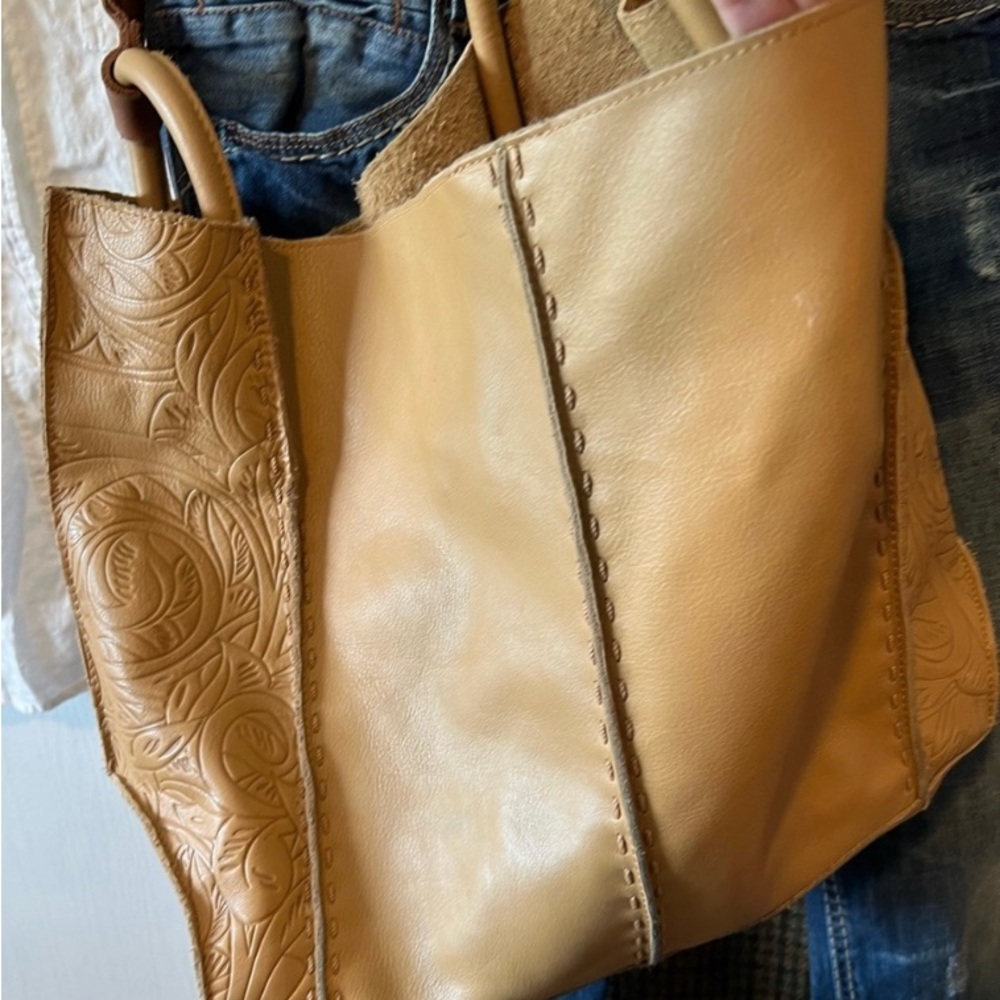 The Sak Large Tote Bag Tan Leather GUC